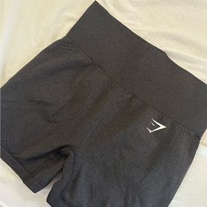 GYMSHARK BLACK SHORTS